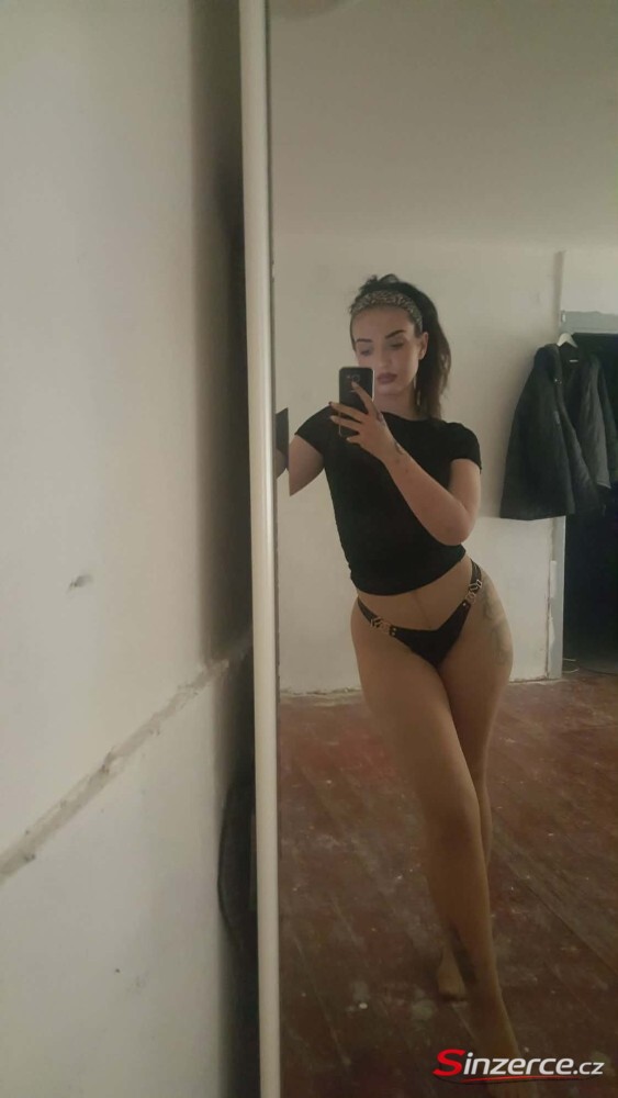 Caroline 26